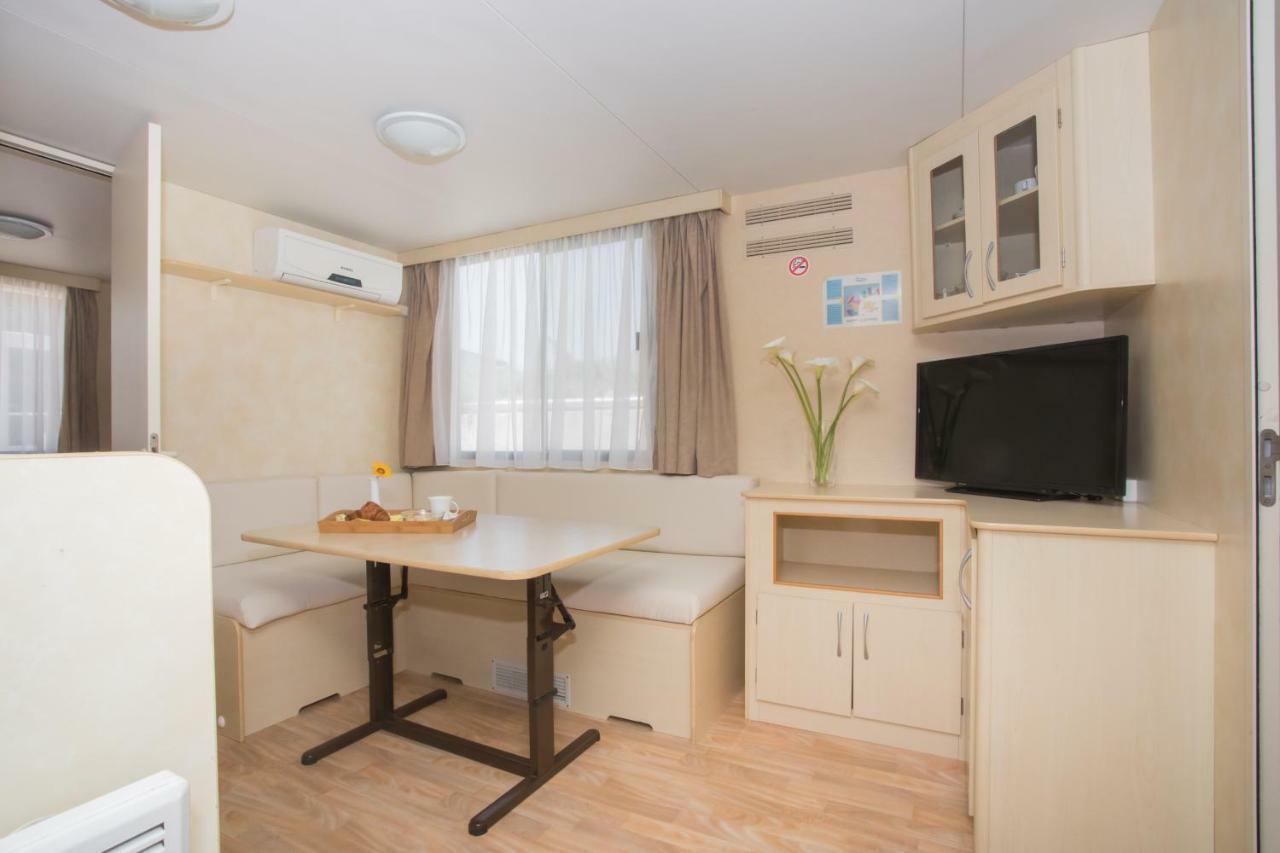 Sunce Mobile Homes & Apartments Grebaštica Екстериор снимка